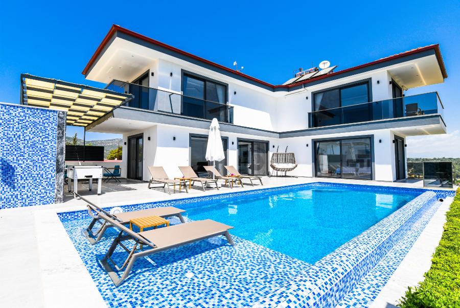 Kalkan Kınıkda 3+1 Özel Havuzlu Doğa Manzaralı Kiralık Lüks Villa DRM-1940