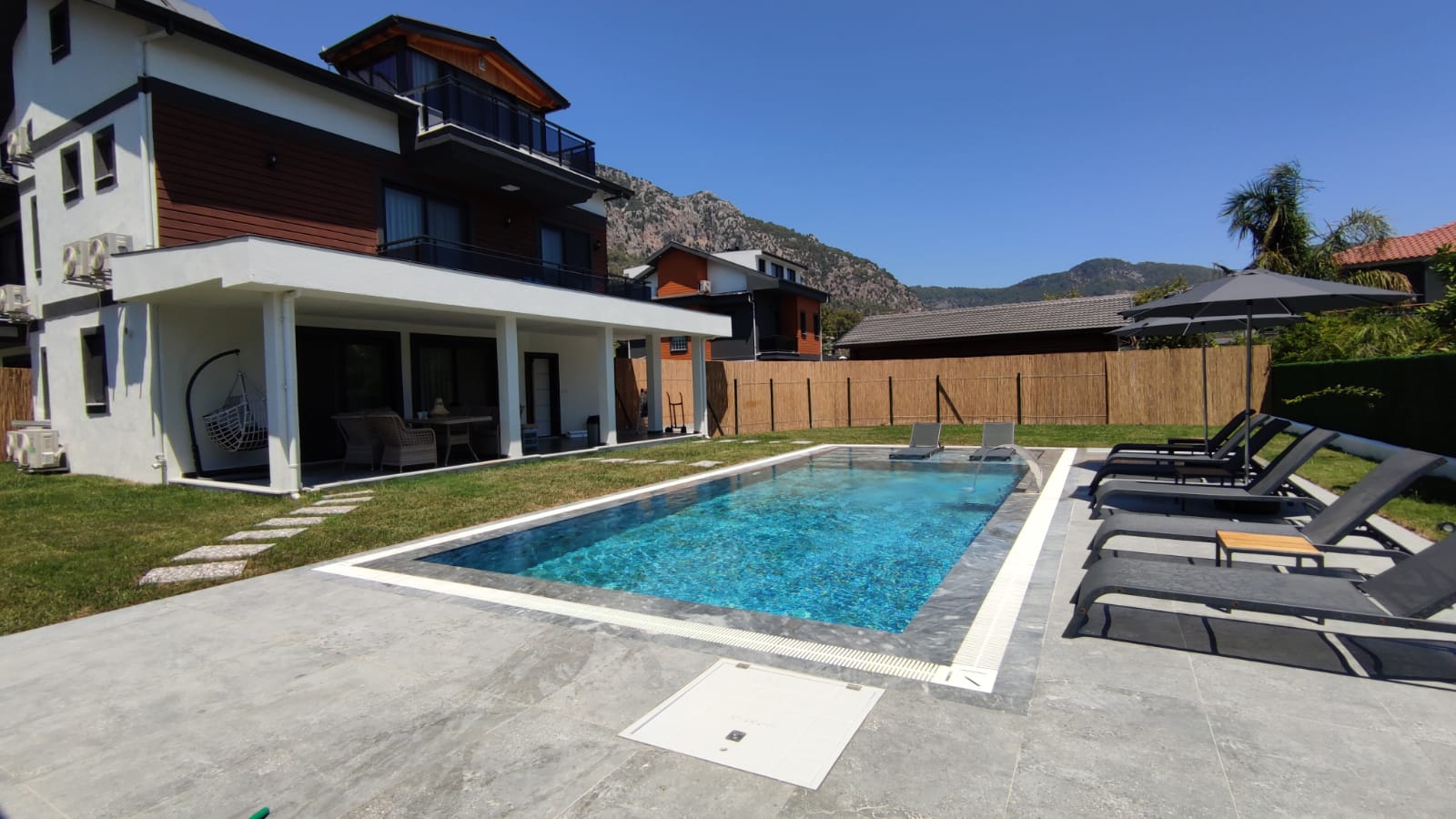Villa South