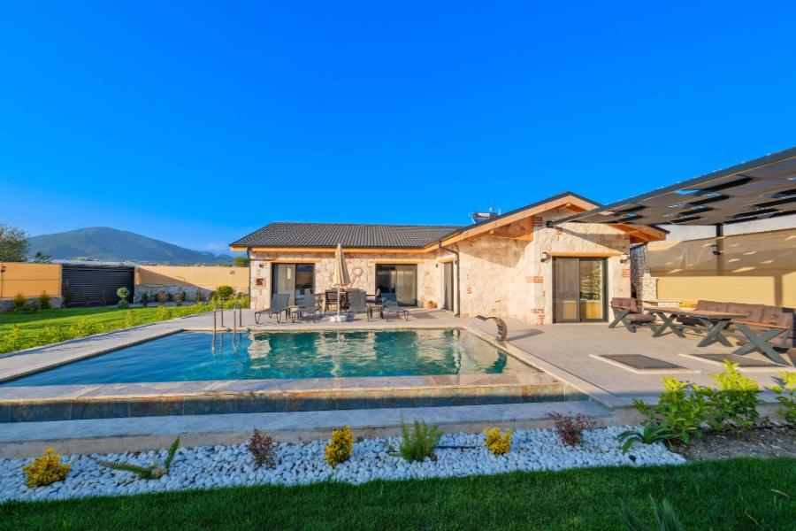 Fethiye Karaçulha'da 2+1 Özel Havuzlu Denize Yakın Kiralık Villa DRM-1812