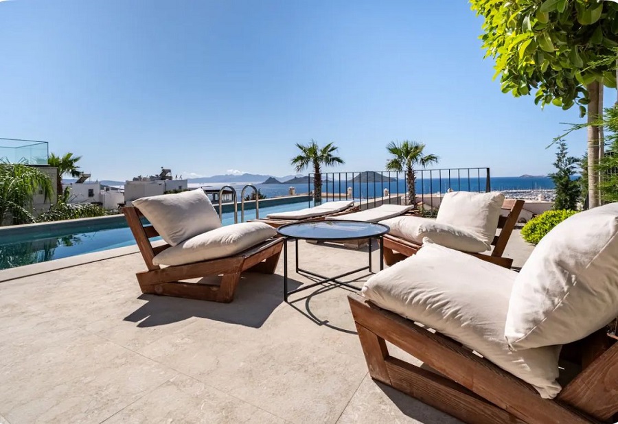 Villa Vista Port