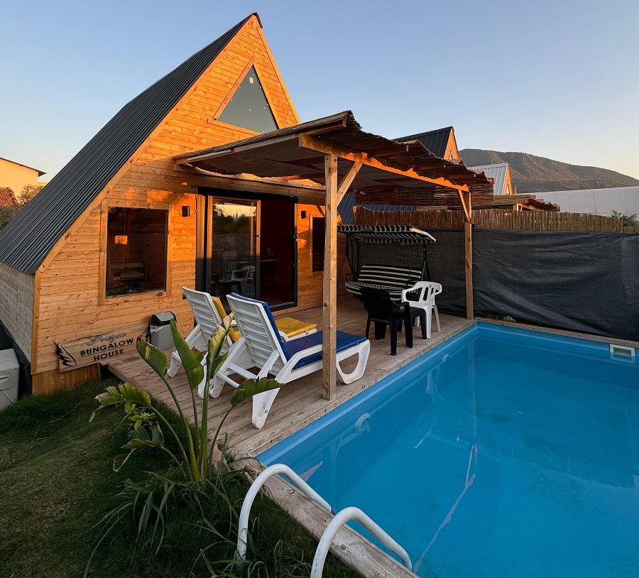 Freya Bungalow 1