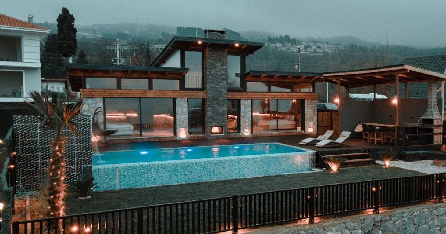 Villa Stone