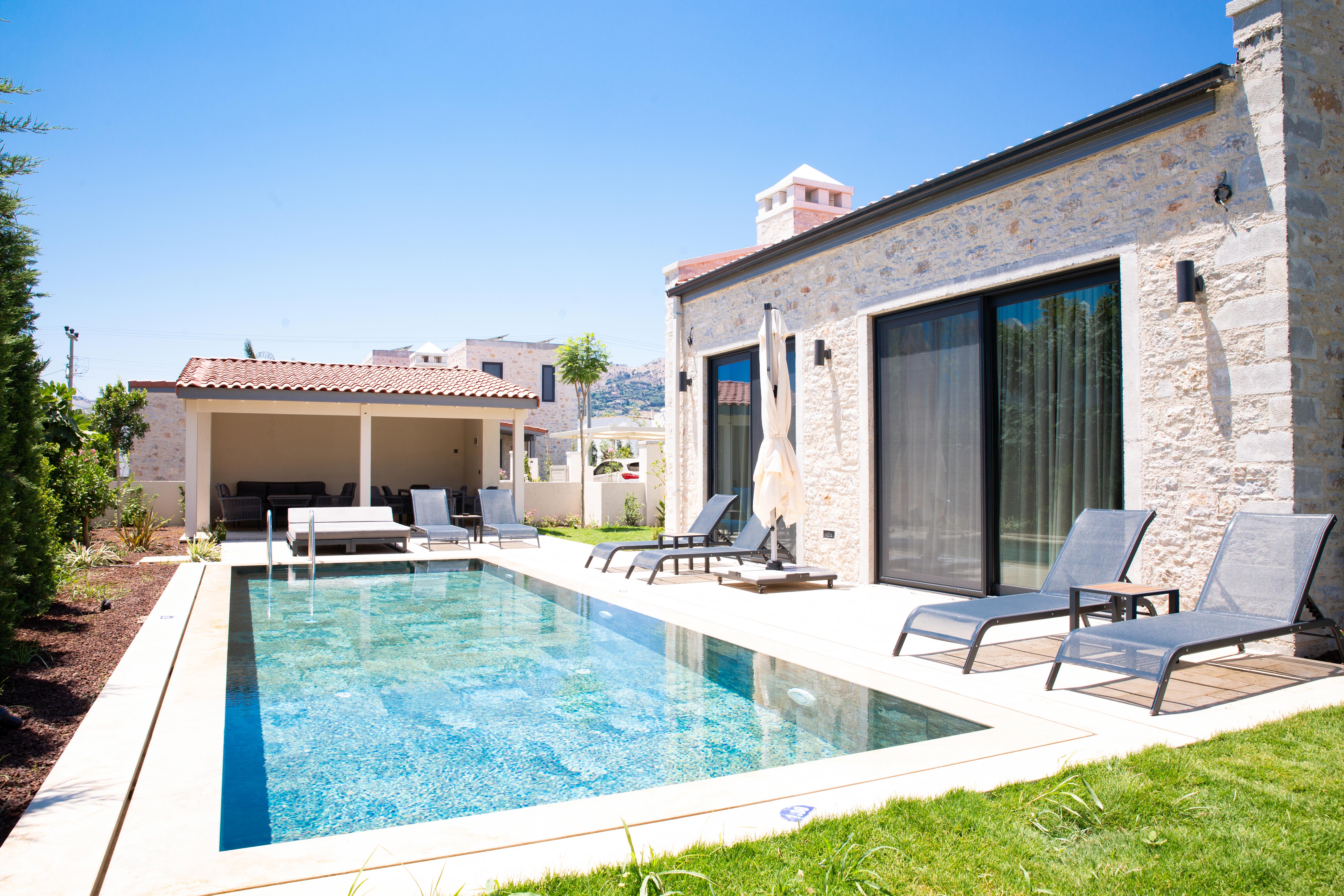 Bodrum Ortakent Denize Yakın Özel Havuzlu 3+1 Kiralık Villa BD-403