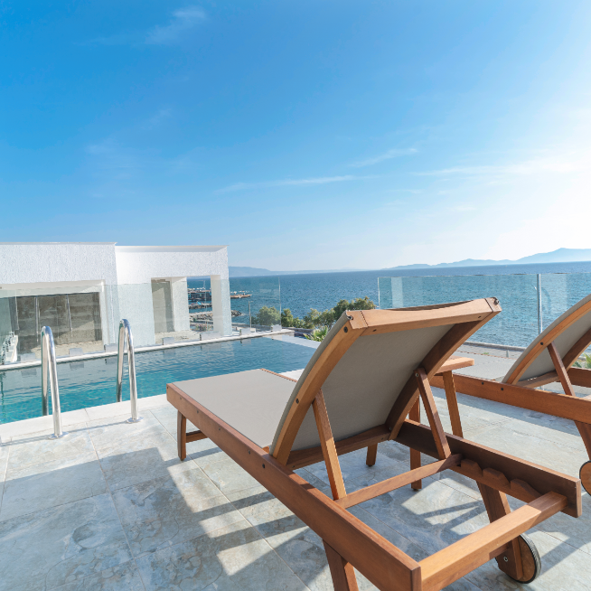 Bodrum Turgutreis’te Eşsiz Deniz Manzaralı Sonsuzluk Havuzlu Kiralık Villa BD-4139